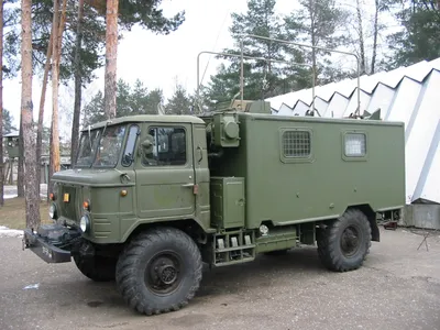 Командно-штабная машина ГАЗ-66 из бумаги | Fishki.net
