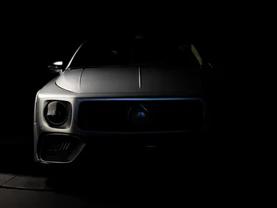 Mercedes-AMG анонсировал купе с лицом «гелика»: дизайн от рэпера и  «суицидальные» двери - КОЛЕСА.ру – автомобильный журнал