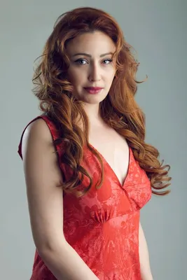 Гюльчин Сантырджиоглу (турецкая актриса) #рыжая #рыжая #красивая #турецкая | Юнлюлер, Кадын, Кадын олмак