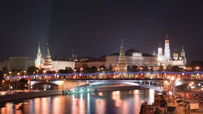 Города - обои 1366 на 768 для рабочего стола