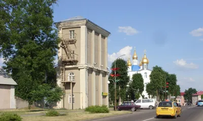 В Слониме трехлетний мальчик один поздно вечером гулял по городу — его  родителей искали всю ночь — Вечерний Гродно