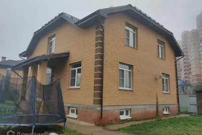 Купить Дом в Троицке (Москва) - 9 объявлений о продаже частных домов  недорого: планировки, цены и фото – Домклик