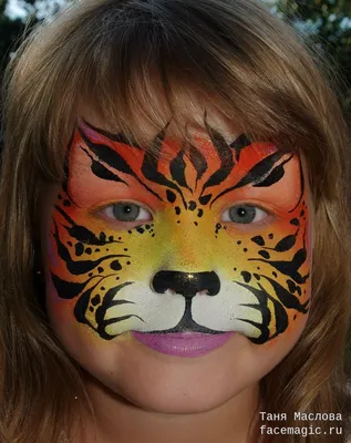 Pirando nesse tigre lindo! | Tiger face paints, Girl face painting, Face  painting easy