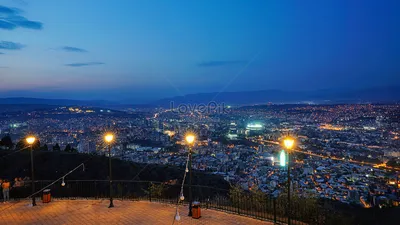 Ночной вид на Тбилиси Грузия изображение_Фото номер 501553764_JPG Формат  изображения_ru.lovepik.com