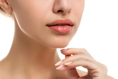 Увеличение губ: последствия и осложнения, как избежать при применении  гиалуроновой кислоты - Клиника красоты Bellezza Киев
