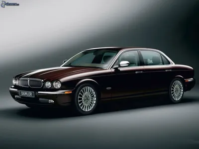 File:Daimler Super V8 (X308) front 20100515.jpg - Wikipedia