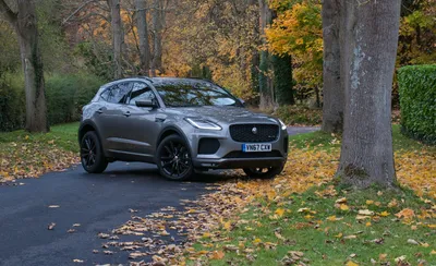 File:Jaguar E-Pace Facelift Auto Zuerich 2021 IMG 0175.jpg - Wikipedia