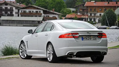 Review: 2016 Jaguar XF 35t