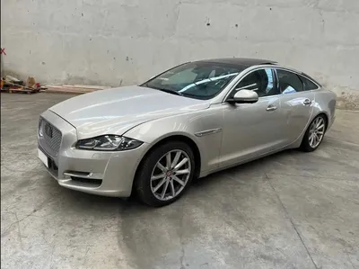 Jaguar XJ (2023-2024) цена и характеристики, фотографии и обзор