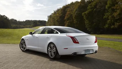 Обзор рестайлинговых моделей Jaguar XJ и XF 2019 года