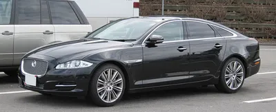 File:Jaguar XJ X351.jpg - Wikimedia Commons