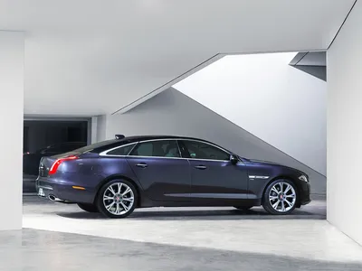 Jaguar XJ V поколение Седан – модификации и цены, одноклассники Jaguar XJ  sedan, где купить - Quto.ru