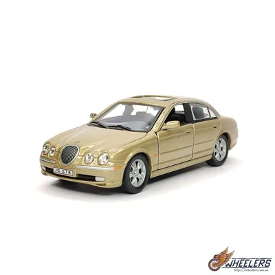 Jaguar S-Type 2003 года выпуска для рынка Европы, без Великобритании и  Ирландии. Фото 1. VERcity