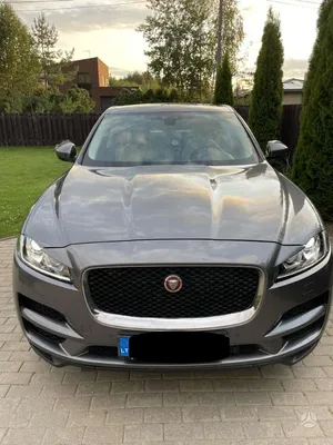 Jaguar E-Pace 1 поколение рестайлинг, Внедорожник 5 дв. - технические  характеристики, модельный ряд, комплектации, модификации, полный список  моделей, кузова Ягуар Е-Пейс