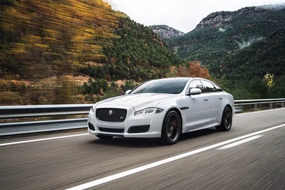 Фото Jaguar XJ (2009 - 2012) поколение V - Качественно собранный салон  шикарно отделан