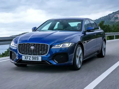 Аренда и заказ белого автомобиля Jaguar XJ (Ягуар XJ) выпуска в  Санкт-Петербурге (СПб)