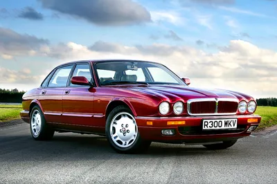 2016 Jaguar XJ review: can the biggest cat better BMW and Audi?