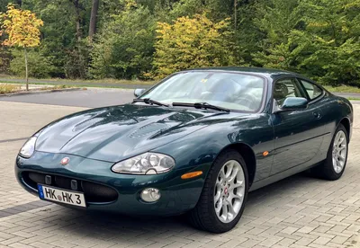 File:Jaguar XKR Coupe.jpg - Wikimedia Commons