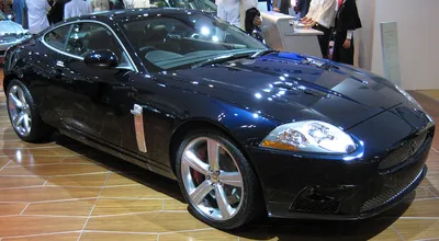 Lot 105 - 2001 Jaguar XKR 100