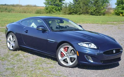 Jaguar XKR: Dazzling lines, exquisite engine sound - The Car Guide