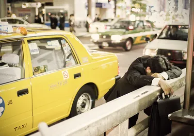 ФОТО: Спят усталые японцы - Turist