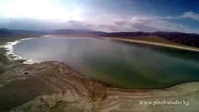 Уровень озера Иссык-Куль снижается — фото. Что говорит эксперт -  19.01.2022, Sputnik Кыргызстан