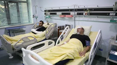 Пострадавшие при крушении вертолета Госпогранслужбы выписаны из больницы -  09.12.2021, Sputnik Азербайджан