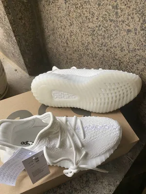 Yeezy Boost 350 V2 Women Shoes \"Triple White\" Color | Kixify Marketplace