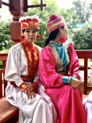 Красота традиций: народные костюмы» — Калмыцкий государственный университет