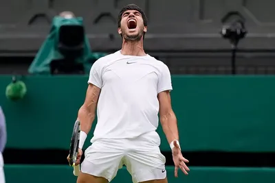 Теннис на Sports.ru 🎾 on Instagram: \"19-летний Карлос Алькарас выиграл  второй «Мастерс» 🤩 Он стал лидером сезона по титулам и победам 👏\"