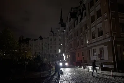 В темном-темном городе. Как живет Киев без света | 15min.lt
