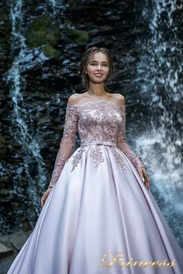 Самые красивые платья в мире 2018-2019 (50 фото) | Mermaid wedding dress,  Lace mermaid wedding dress, Sheer wedding dress