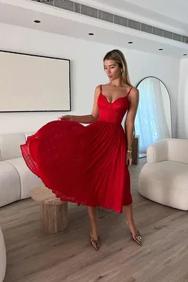 Бальное платье-миди с пышной юбкой артикул 100468 цвет бургундия👗 напрокат  2 900 ₽ ⭐ купить 19 900 ₽ в Москве