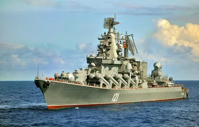 В Сети появились фото горящего крейсера “Москва” | СмартПресс