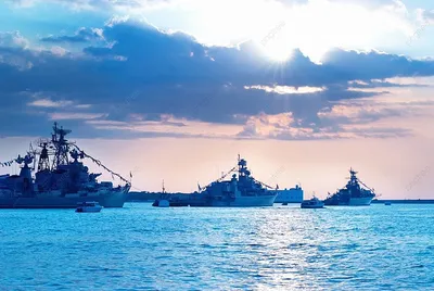 ряд военных кораблей на фоне морского заката Фон И картинка для бесплатной  загрузки - Pngtree