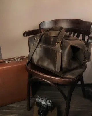 Женская кожаная сумка-саквояж \"Симона\" (коричневая)