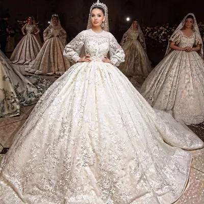 Свадебное платье королевы.