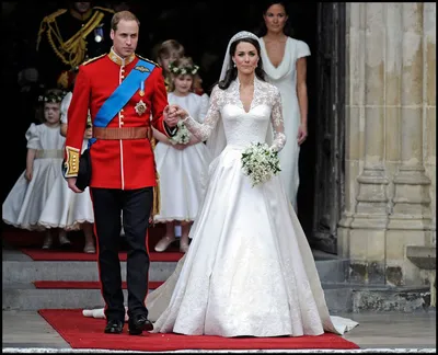 От Елизаветы II до Марии Лауры: самые красивые королевские свадебные платья  | theGirl