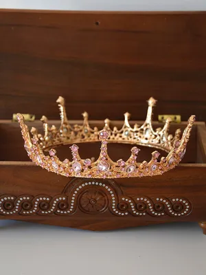 Купить Корона с нежно-розовыми кристаллами, описание, отзывы | Мечта  Принцессы