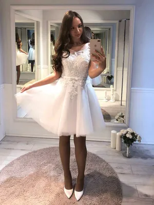 Короткие свадебные платья - купить недорого свадебное платье с короткой  юбкой в Санкт-Петербурге