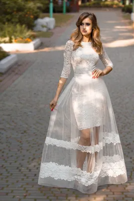Короткое свадебное платье с пышной юбкой купить в Москве