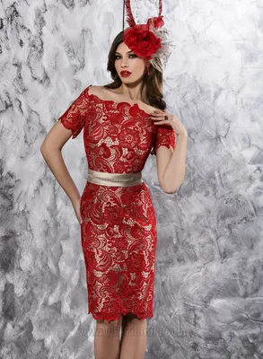 Короткое вечернее платье красного цвета, кружевное, элитная ткань