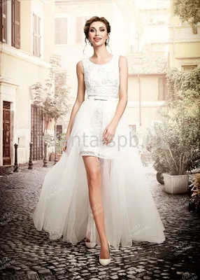 Стильное свадебное платье с кружевной спиной и закрытыми плечами. Короткое  свадебное платье со фото 14836548 - Kler devi - свадебный салон-ателье