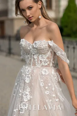 Какое свадебное платье выбрать? Главные тренды 2023 года | Блог Саши  Метелёвой