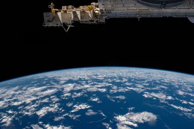 Лучший вид в галактике. Астронавт NASA снял из космоса облака в форме  сердца: фото с МКС - новости Украины, Мир - LIGA.net