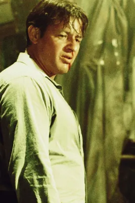Марк Хоффман обои Костас Мэндилор в роли детектива Марка Хоффмана в фильме «Пила 4» (2007) в 2023 году | Фильм «Пила», «Пила 4», Чувствую себя беспомощным