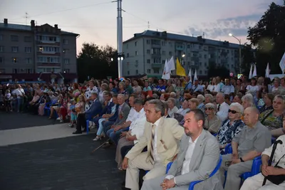 Главным событием Дня города стало торжественное открытие стелы «Кострома –  город трудовой доблести»