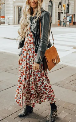 Black leather jacket with dress and bag outfit (Как носить платье с кожаной  курткой) | Наряды, Стиль бохо, Одежда