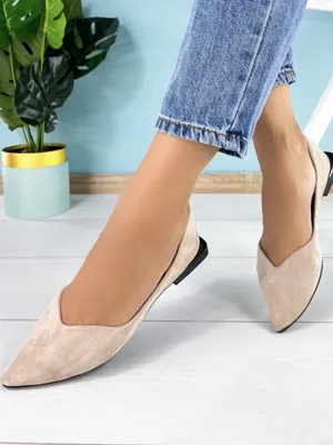 Удобные, но вместе с тем и невероятно красивые туфли — мечта любой девушки.  Согласны? Встречайте новинку! Лодочки благородного оттенка… | Instagram