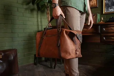 Samsonite - Модные, стильные и красивые чемоданы и дорожные сумки – это  аксессуары, которые многое могут рассказать о своем владельце. Они  подчеркивают не только безупречный вкус, но и высокий социальный статус. ⠀